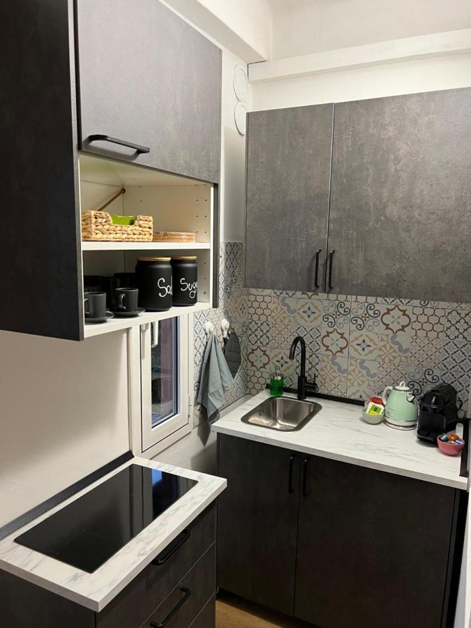 Stylish Apartment 3 Km Away From Duomo - Netflix, Wi-Fi, All Comforts Included Milão Exterior foto