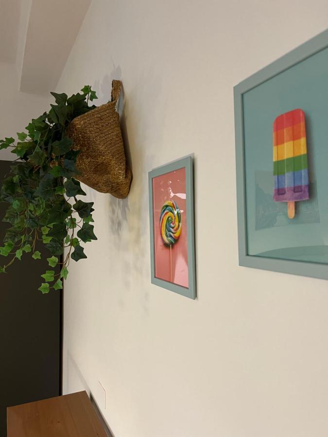 Stylish Apartment 3 Km Away From Duomo - Netflix, Wi-Fi, All Comforts Included Milão Exterior foto