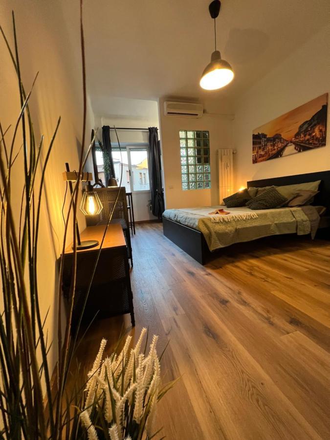 Stylish Apartment 3 Km Away From Duomo - Netflix, Wi-Fi, All Comforts Included Milão Exterior foto