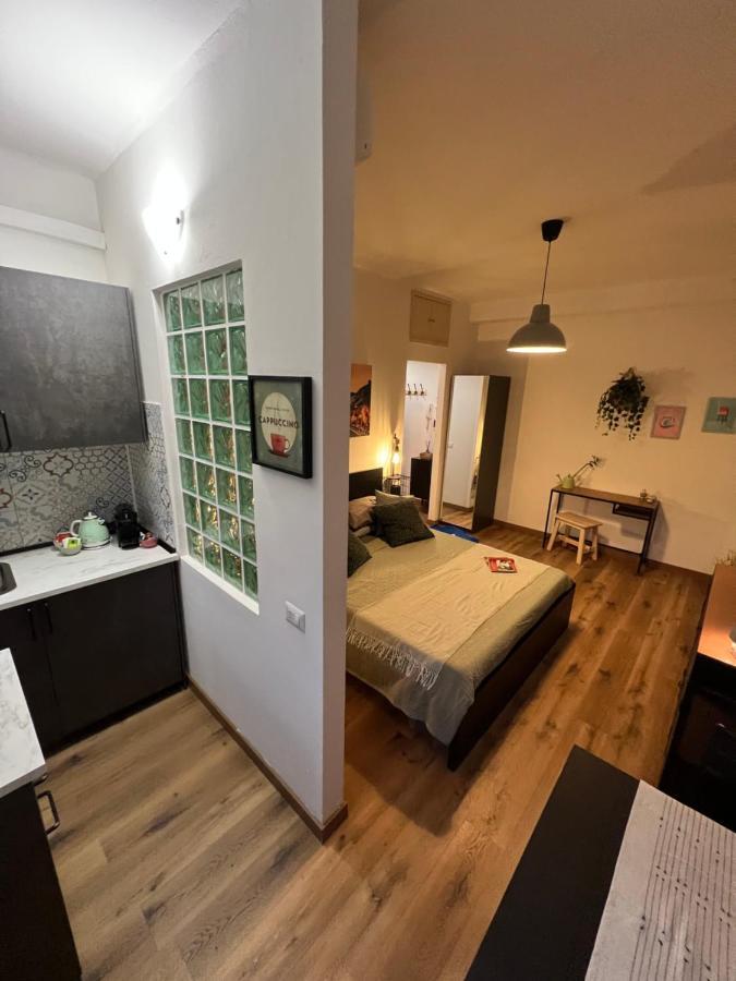 Stylish Apartment 3 Km Away From Duomo - Netflix, Wi-Fi, All Comforts Included Milão Exterior foto